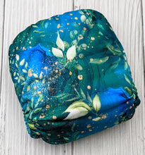 Load image into Gallery viewer, OSFM Pocket nappy - &quot;Dasher&quot; (Turquoise AWJ lining)
